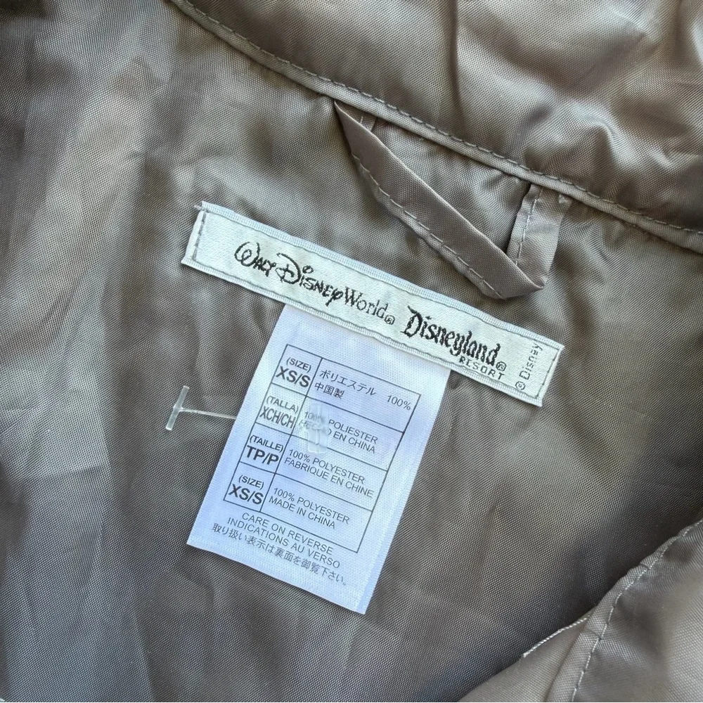 Walt Disney World Disneyland Resort Park Windbreaker Jacket Rain Coat